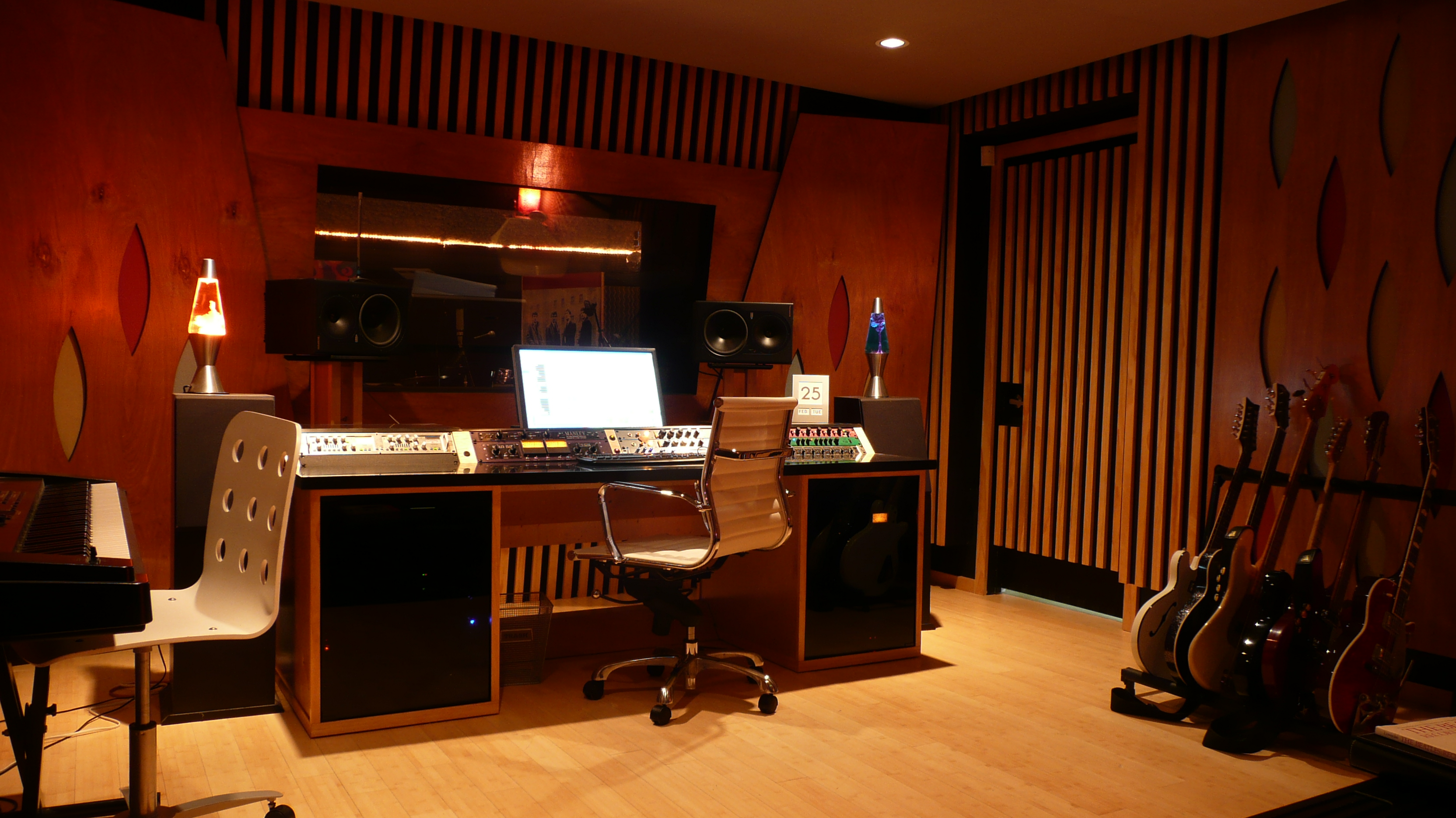 Recording-studio-interior.jpg